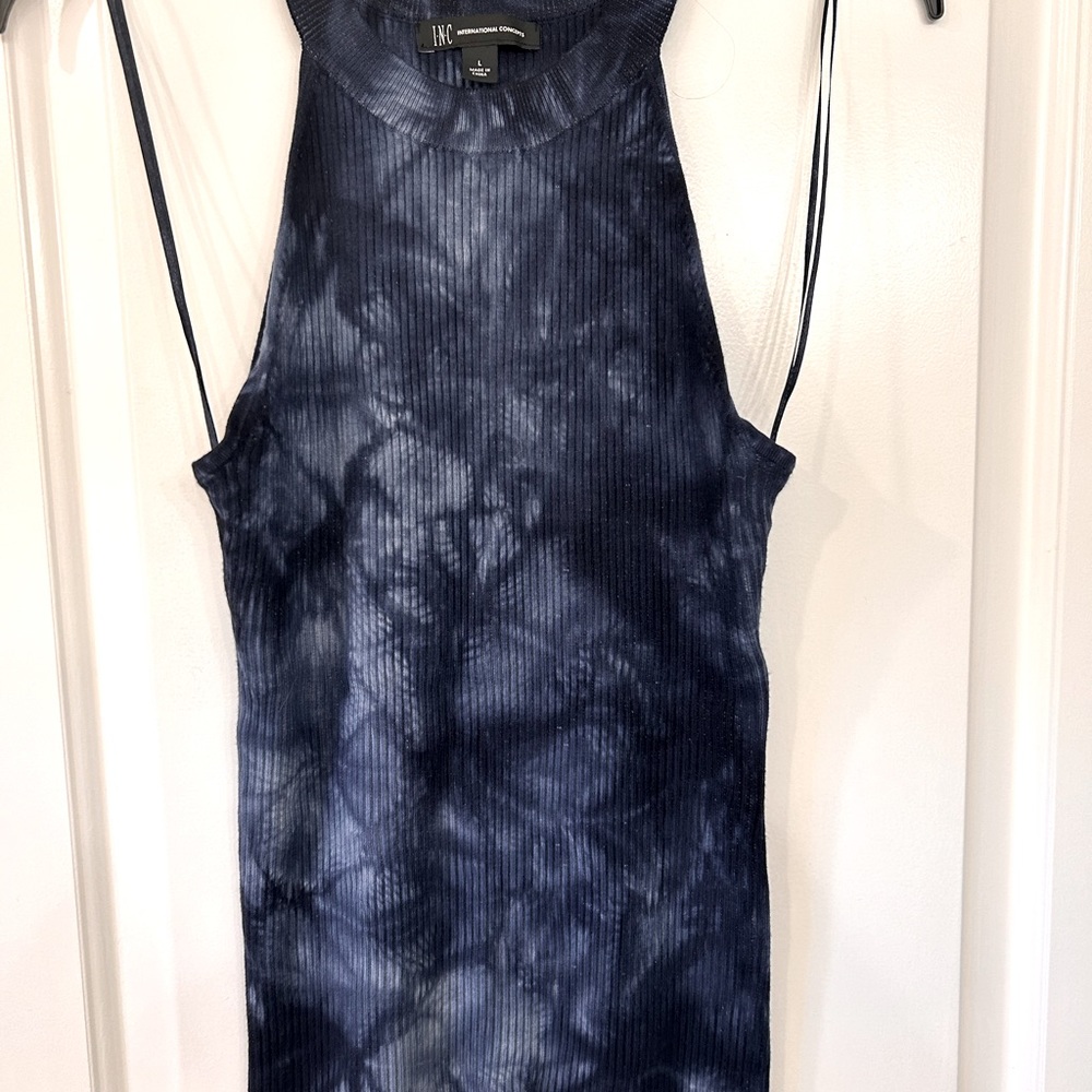 INC woman’s ribbed tank